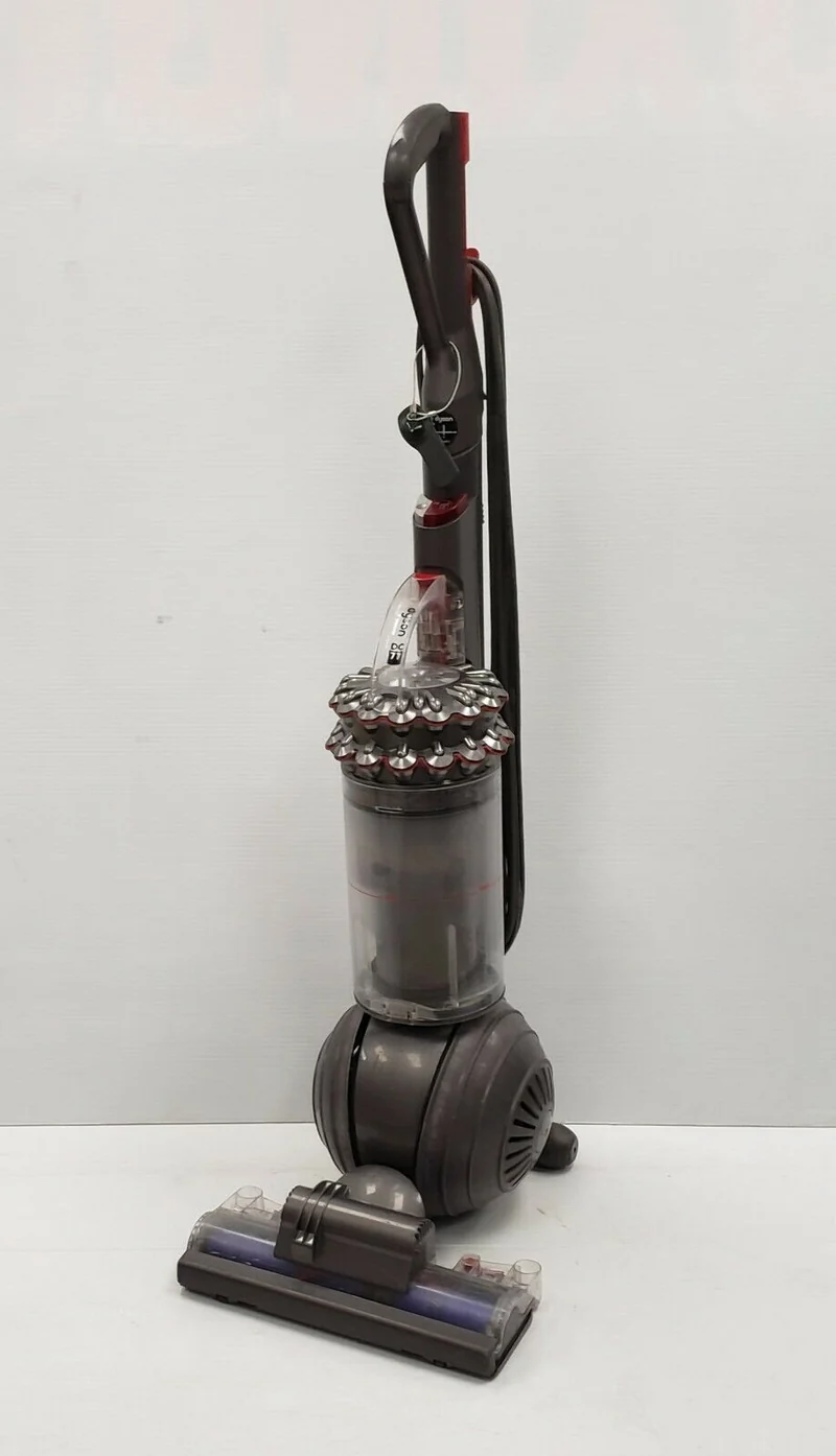 (26579-1) Dyson DC77 Vacuum