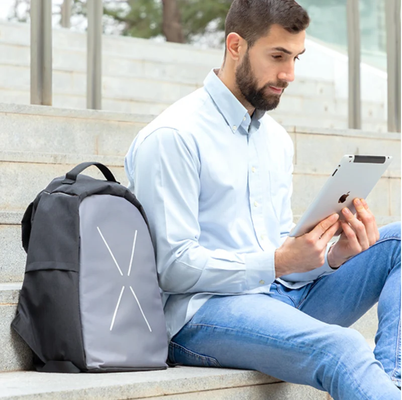Sac à dos anti-vol & chargeur USB révolutionnaire - Livraison offerte