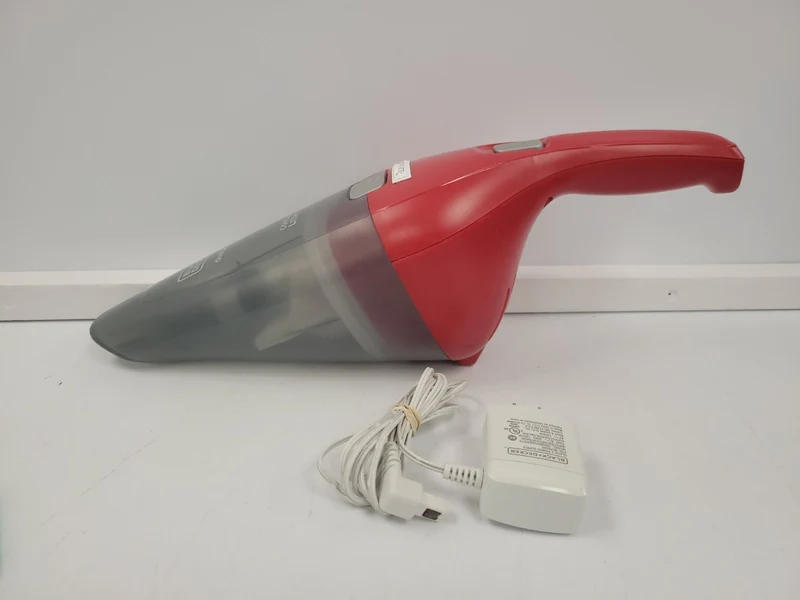 (84164-1) Black & Decker HNVC1153 Vacuum