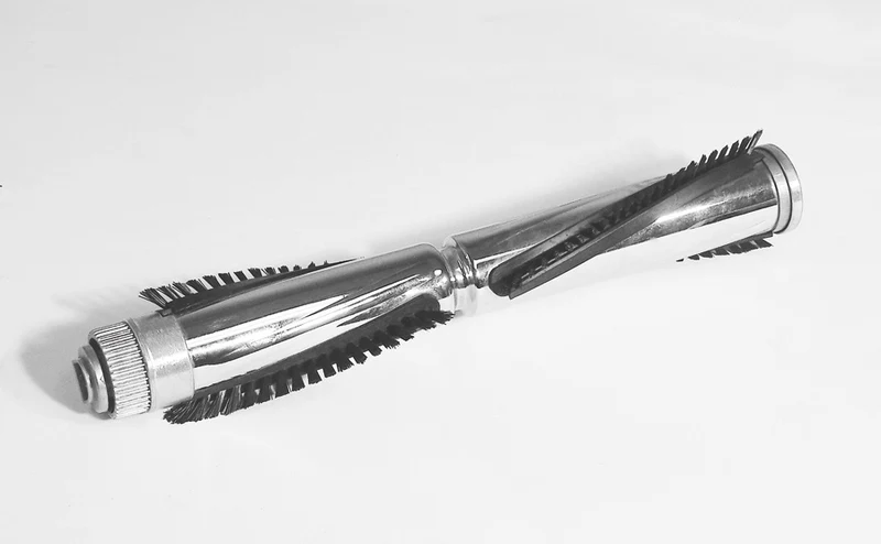 ROULEAU-BROSSE À COURROIE DENTELÉE - JOHNNY VAC PN11